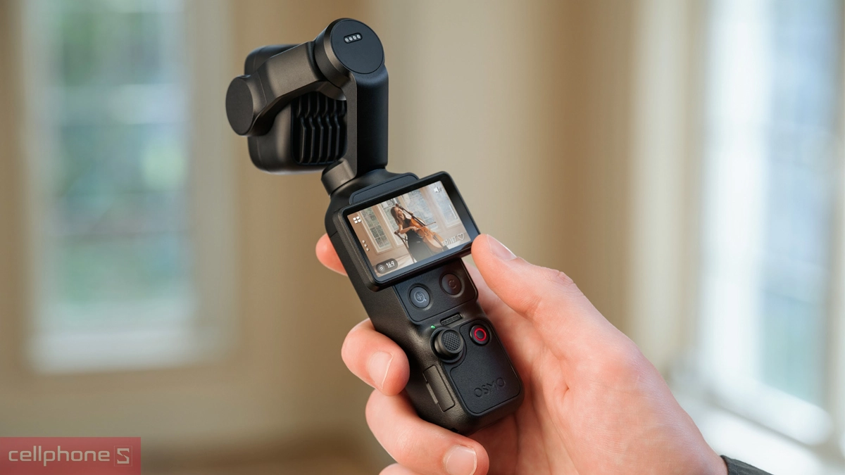 Màn hình độ sáng cao của DJI Osmo Pocket 4 Pro Advanced Combo