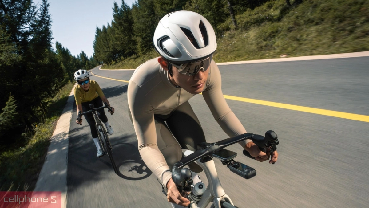 Chất lượng ghi hình và khả năng thu âm của camera hành trình Insta 360 X4 Air Essentials Bundle