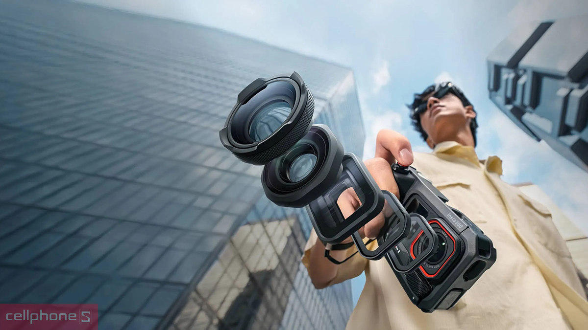 camera hành trình Insta 360 Ace Pro 2 Ultimate Videography Bundle