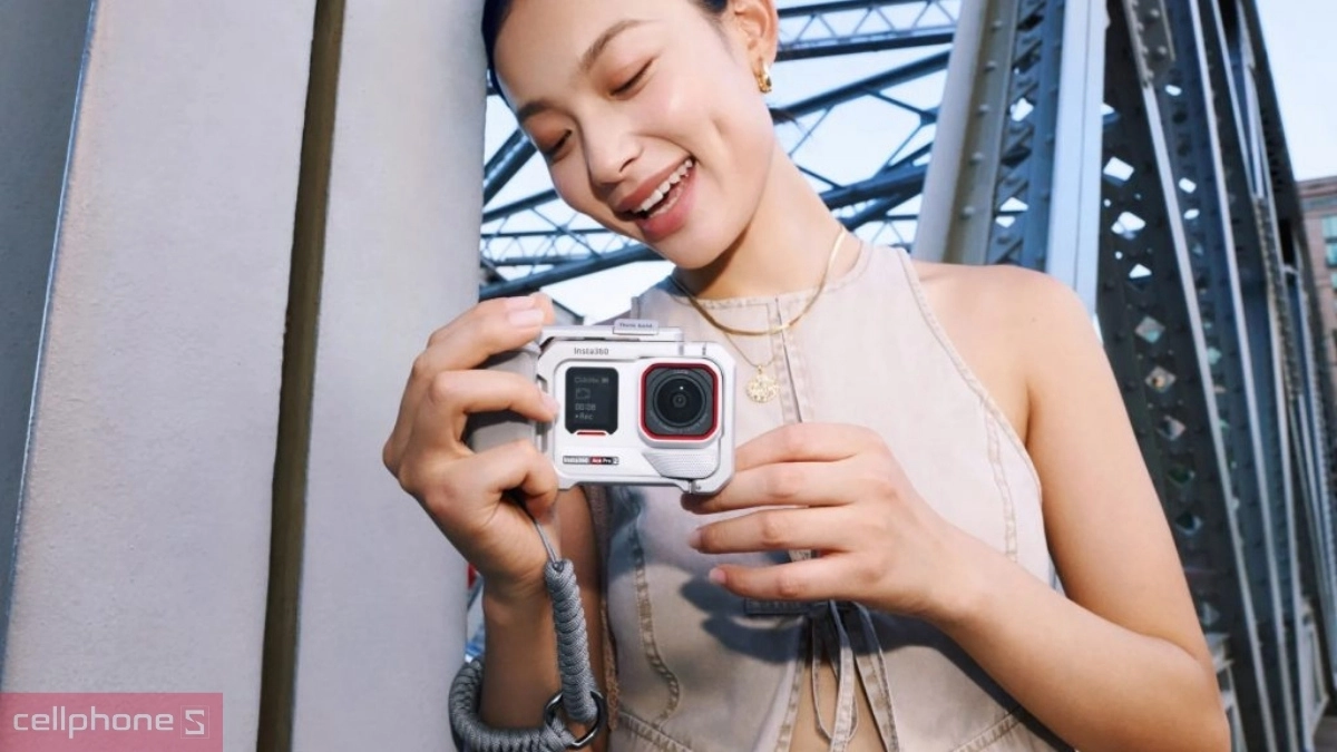 Khả năng ghi hình trên Camera hành trình Insta360 Ace Pro 2 Xplorer Bundle Single Battery