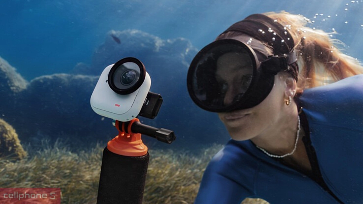 Khả năng giảm rung, kháng nước của camera hành trình Insta360 Go Ultra Standard