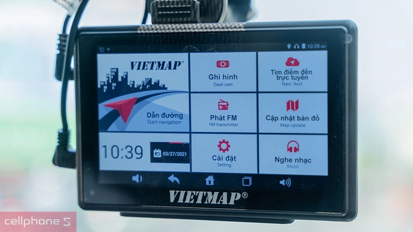Camera hành trình giúp theo dõi lịch trình và đường đi