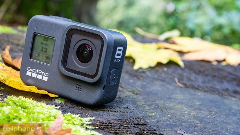 camera hành trình hỗ trợ nhiều tính năng cảnh báo thông minh