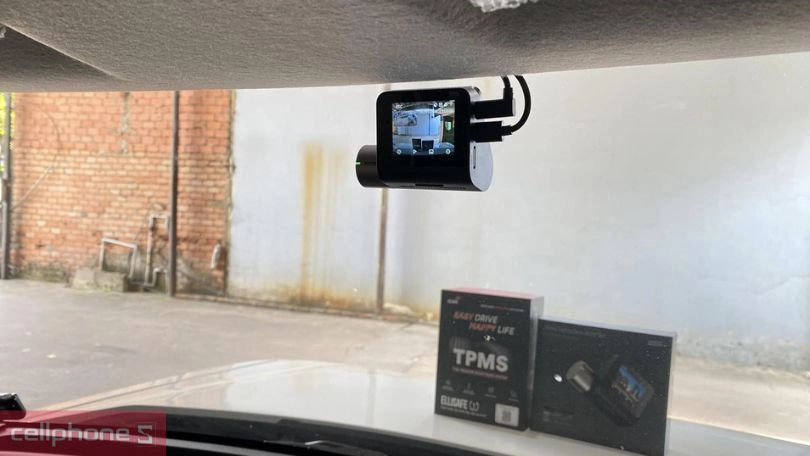 Bảng giá camera hành trình ô tô, xe máy chi tiết