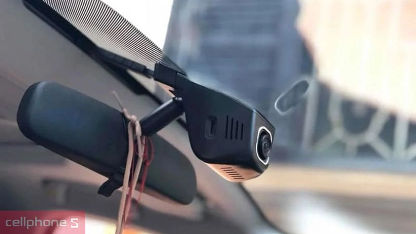 Cách lắp đặt và sử dụng camera hành trình