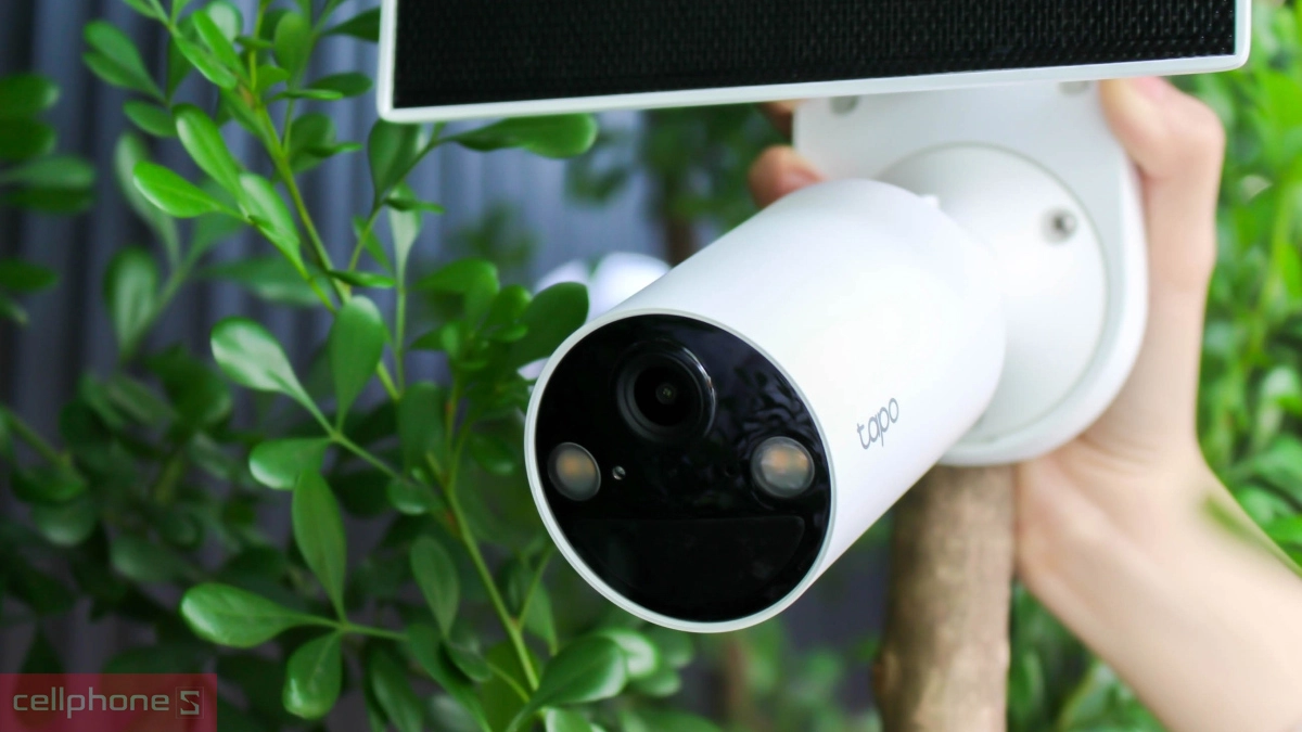 camera ngoài trời 360 độ có màu ban đêm