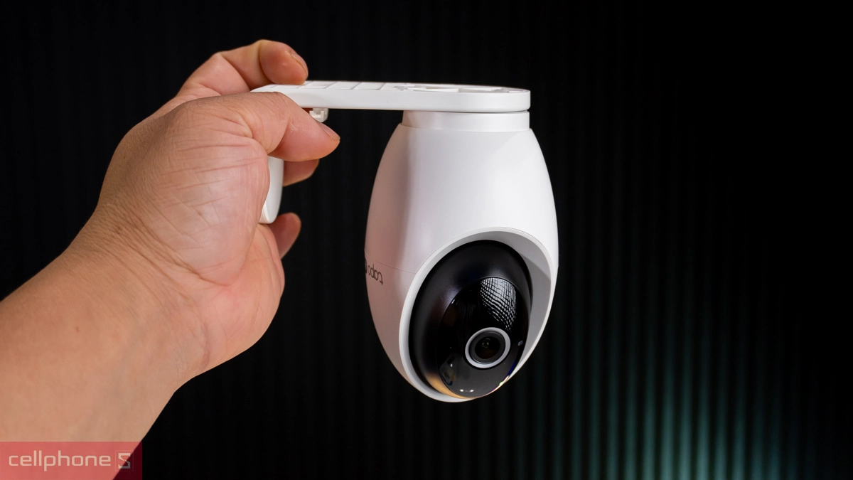 Camera nhà hàng cần sở hữu góc quan sát lớn 