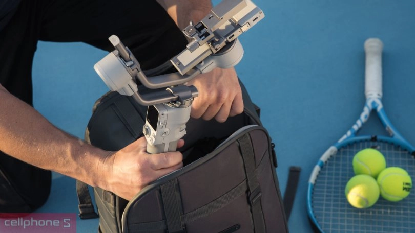 DJI RS4 Mini Combo là tay cầm chống rung cao cấp