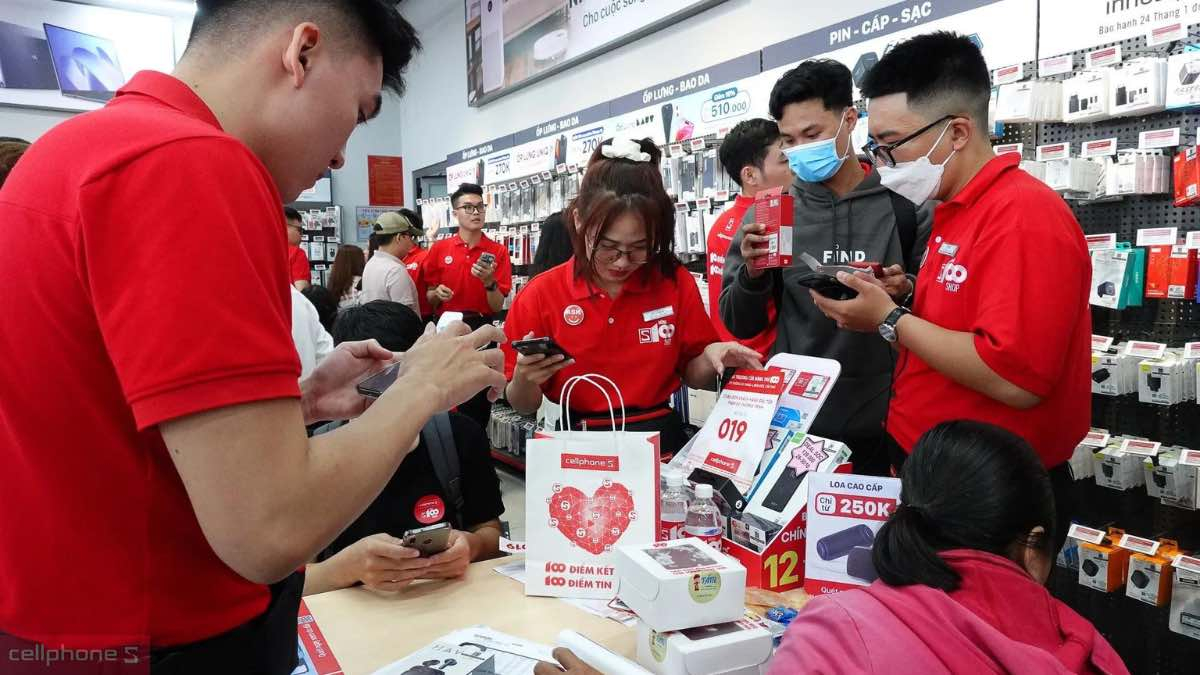 Tại sao nên mua hàng tại CellphoneS Trà Vinh?