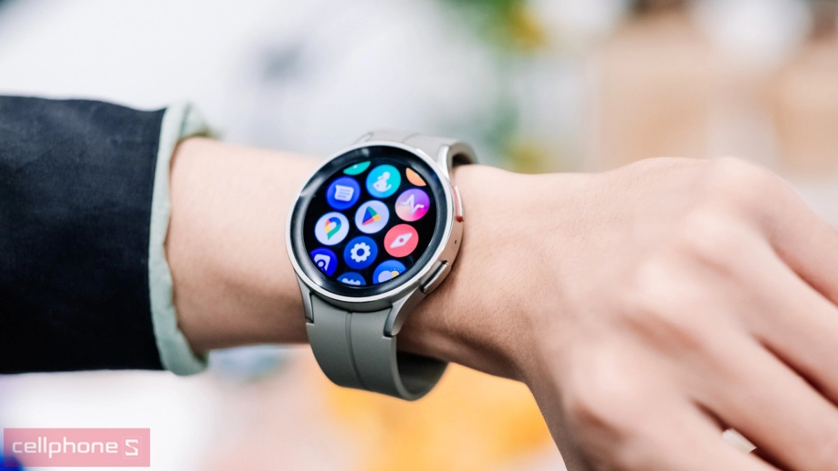 Cửa hàng điện thoại, laptop CellphoneS Quảng Ninh kinh doanh gì?