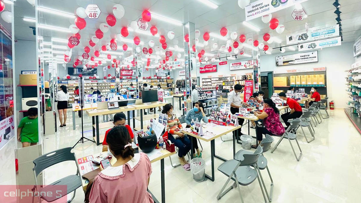 Cửa hàng điện thoại, laptop CellphoneS Tây Ninh kinh doanh gì?