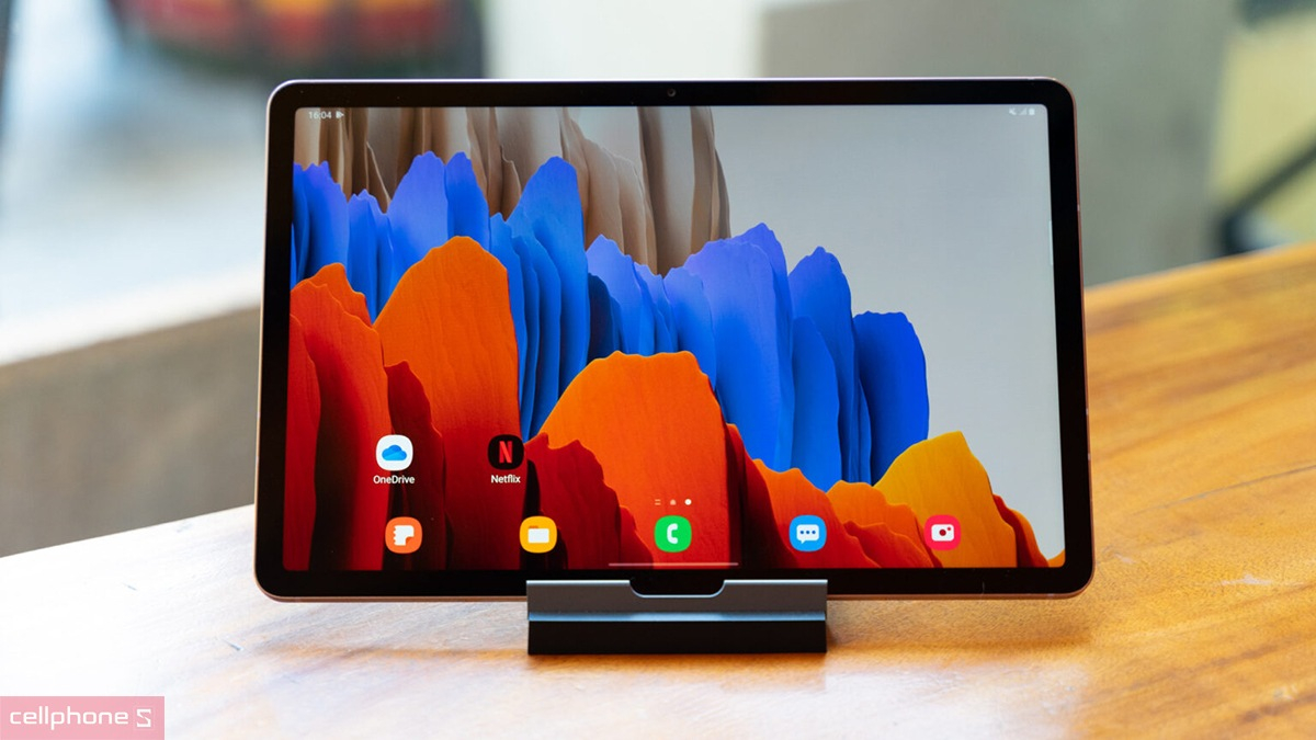 Cửa hàng điện thoại, laptop CellphoneS Tiền Giang kinh doanh gì?