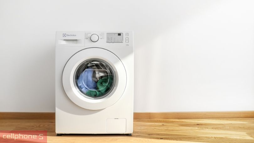 Công nghệ AutoDose hiện đại giúp tự động phân bổ lượng nước giặt, xả trên máy giặt electrolux