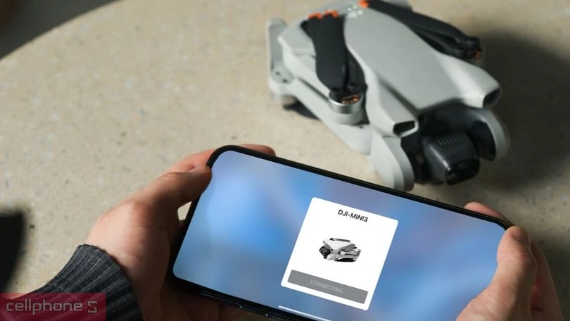 Cách khởi động flycam mini 3