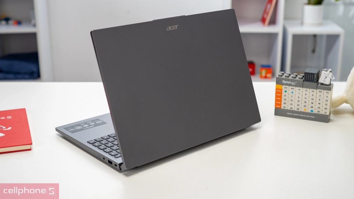 Cổng kết nối, thời lượng pin của laptop Acer Aspire Go 15 AG15-51P-3151