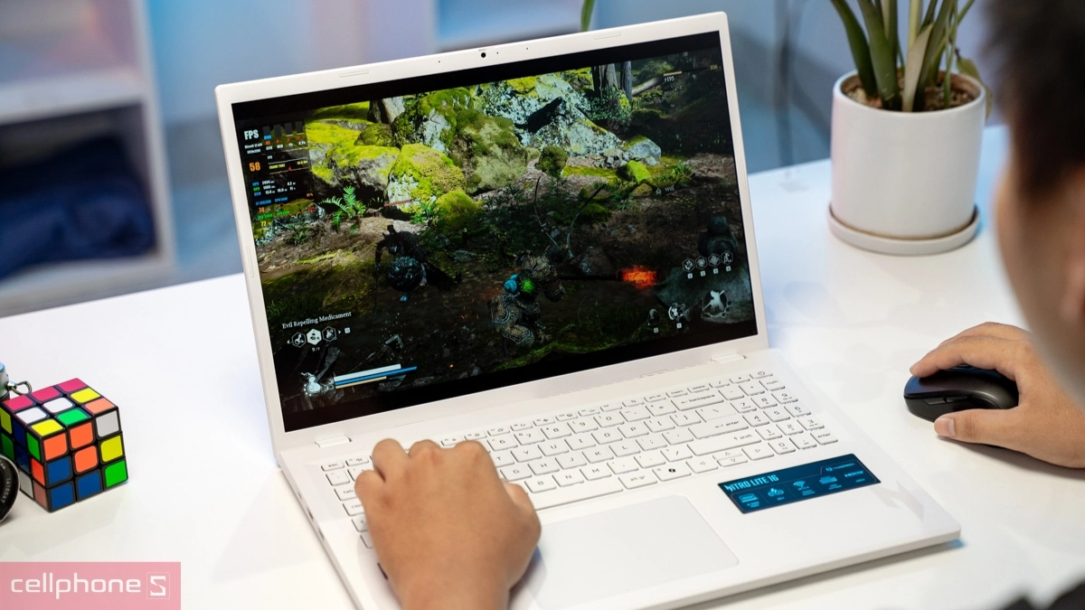 HIệu năng của Acer Nitro Lite 16