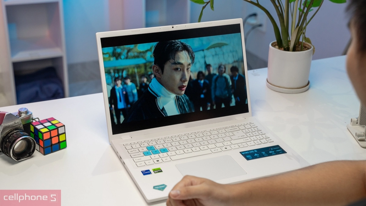 Độ sáng màn hình Acer Nitro Lite 16