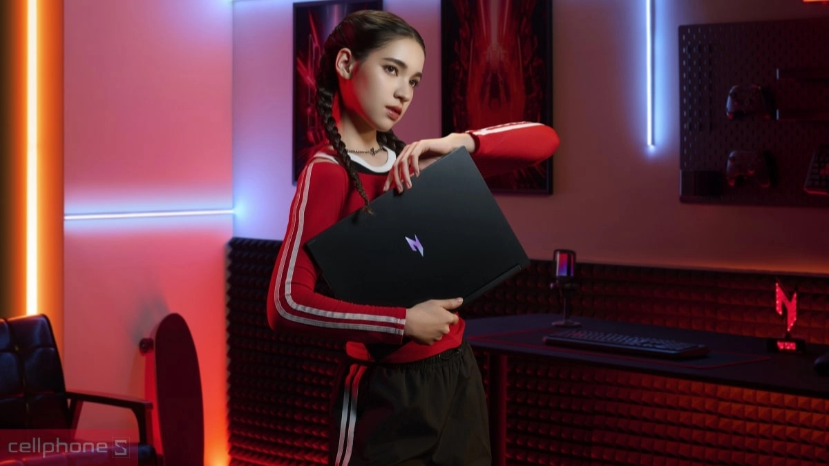 Thiết kế laptop Acer Gaming Nitro V 16 AI ProPanel ANV16S-61-R7KQ