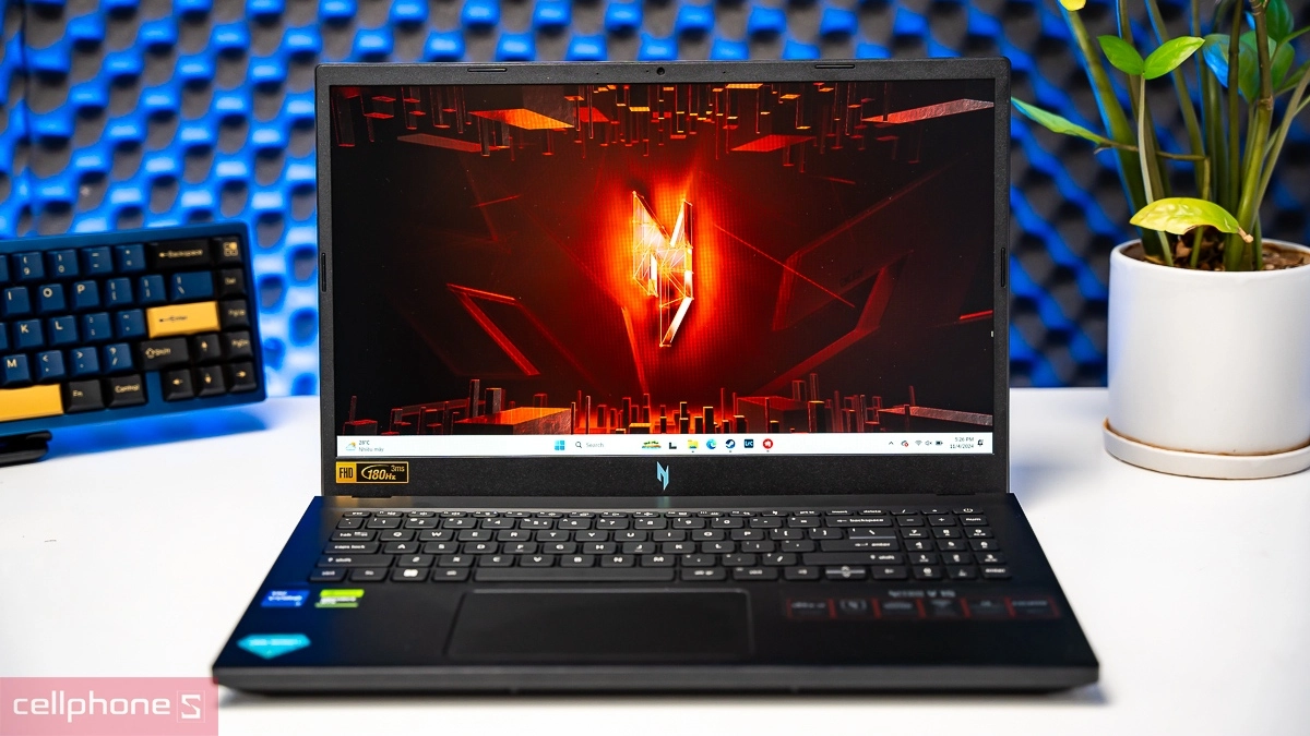 Màn hình, tần số quét của laptop Gaming Acer Nitro V 15 ProPanel ANV15-51-73BT