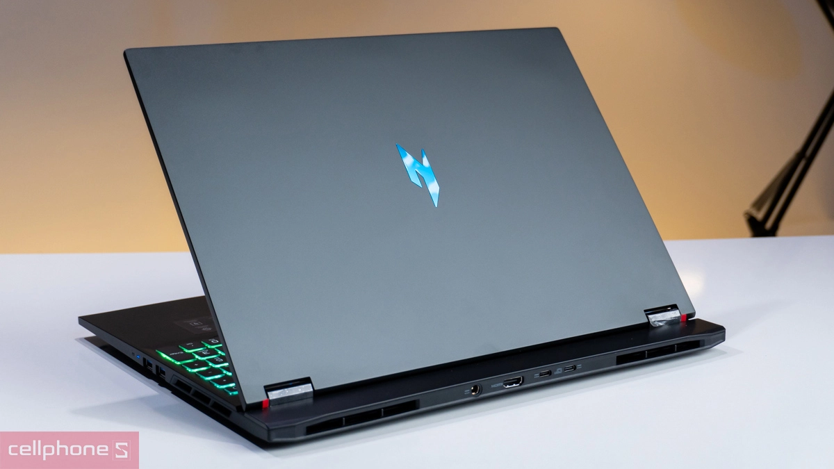 Thiết kế laptop Nitro ProPanel