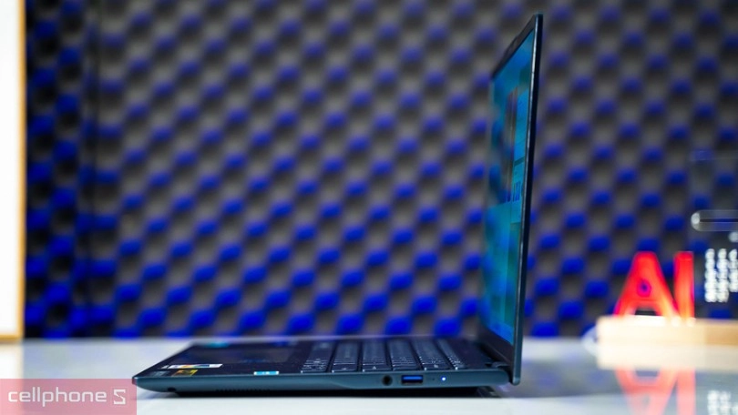 Khả năng xử lý của laptop Acer Swift 14 AI SF14-51-53P9