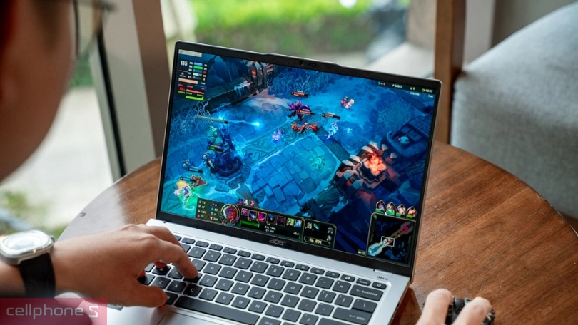 Màn hình laptop Acer Swift Go 14 AI SFG14-73-53X7