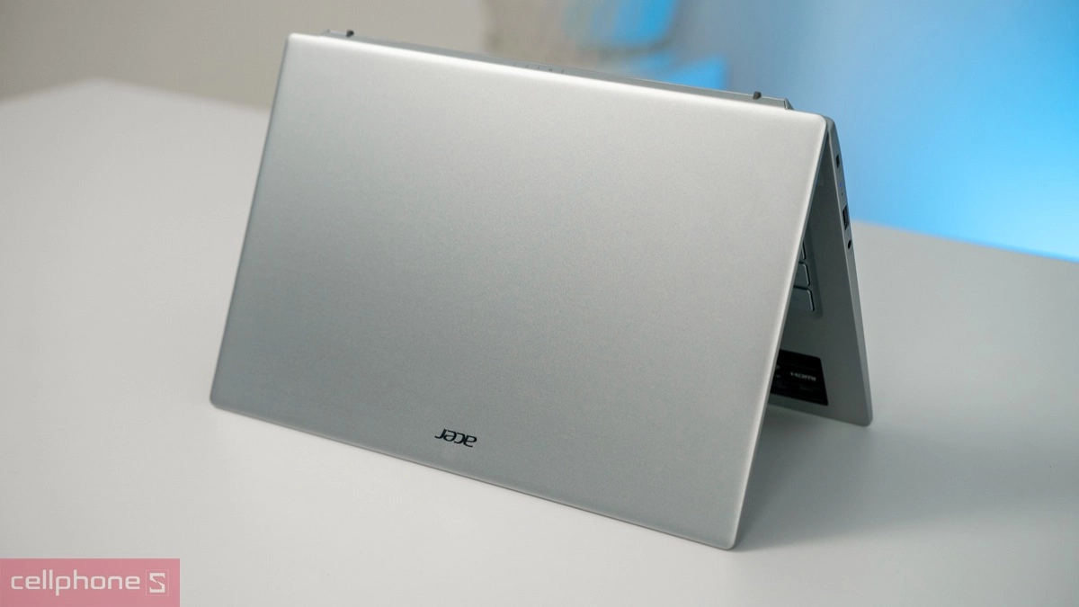 Pin, cổng kết nối của laptop Acer Swift Go 14 SFG14-41-R251