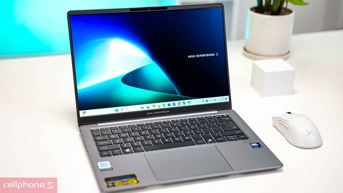 ASUS ExpertBook P5 P5405 hỗ trợ Copilot+ PC cùng nhiều tính năng AI trên Windows