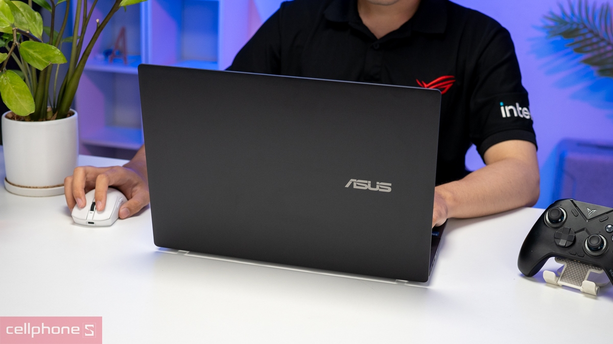 Asus Gaming V16 có thiết kế gaming hiện đại