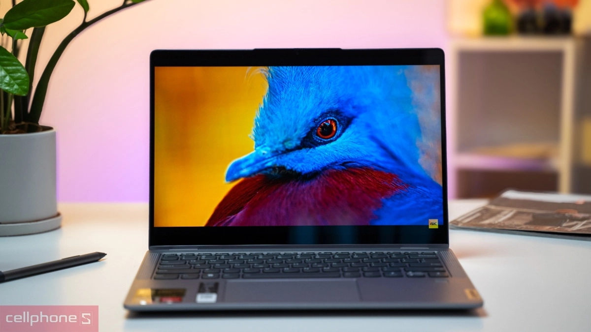 Lenovo IdeaPad Flex 5 có màn hình sắc nét
