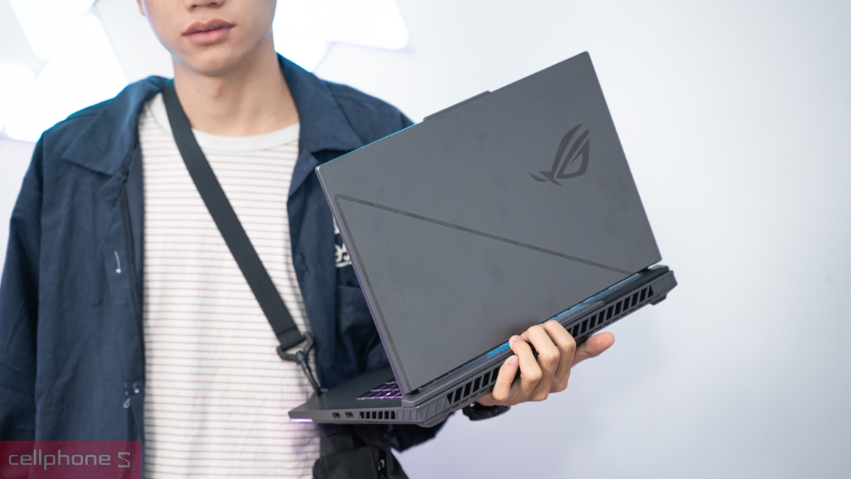 Asus ROG Strix G16 sở hữu công nghệ khử ồn AI hai chiều