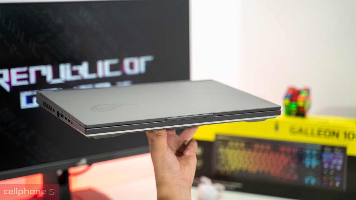 Asus ROG Strix G16 sở hữu phần mềm Armoury Crate