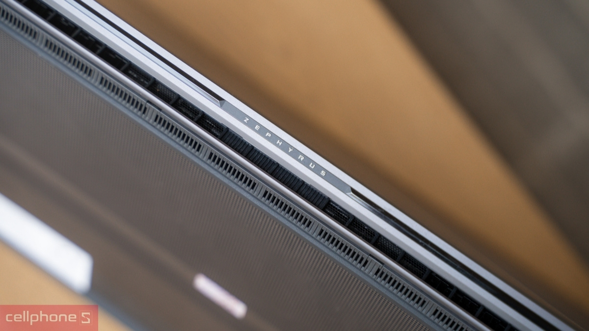 Asus Rog Zephyrus G16 tích hợp ROG Intelligent Cooling kiểm soát nhiệt độ hiệu quả