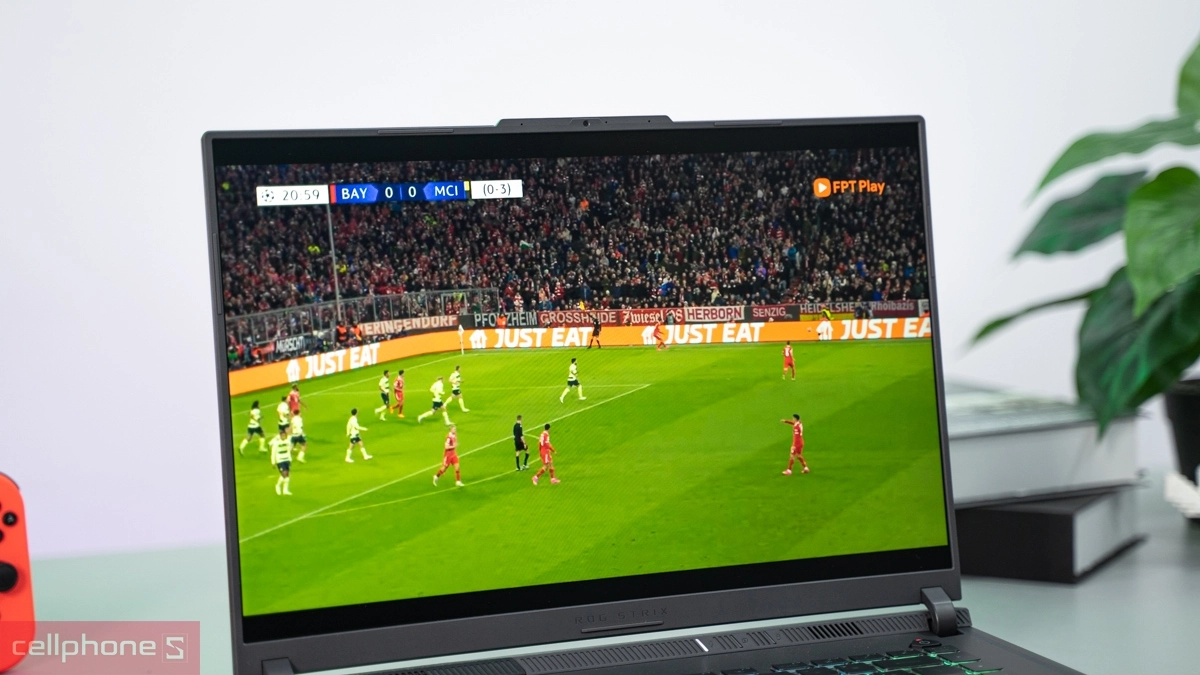 Màn hình ASUS ROG Strix G16 G615JHR-S5069W