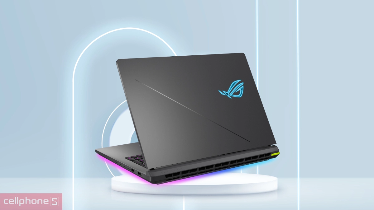 Cổng kết nối laptop ASUS ROG Strix G18 G815LM-S9088W