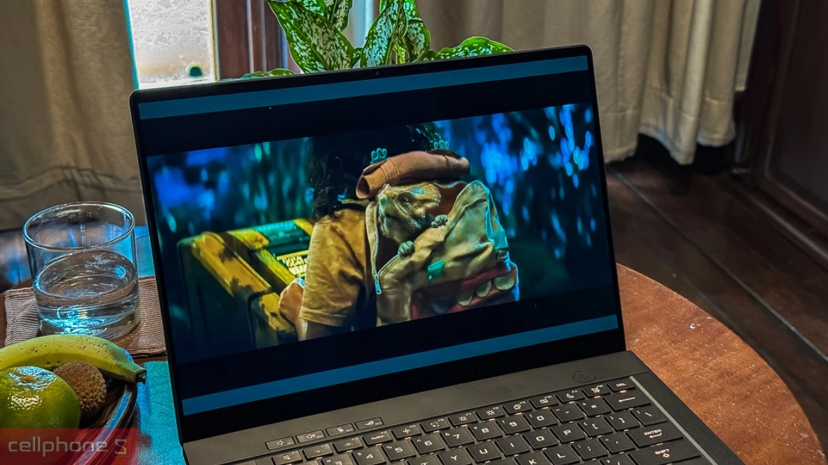 Màn hình ASUS ROG Zephyrus G14 GA403WR-QS103WS Ryzen AI 9