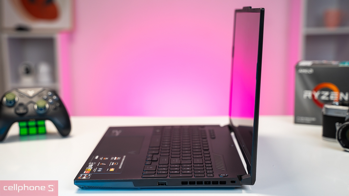 ASUS TUF Gaming A16 tích hợp nhiều cổng kết nối ngoại vi tiện lợi