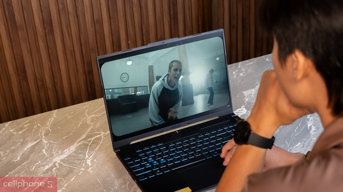 ASUS TUF Gaming A16 tích hợp Dolby Atmos tái tạo âm thanh sống động