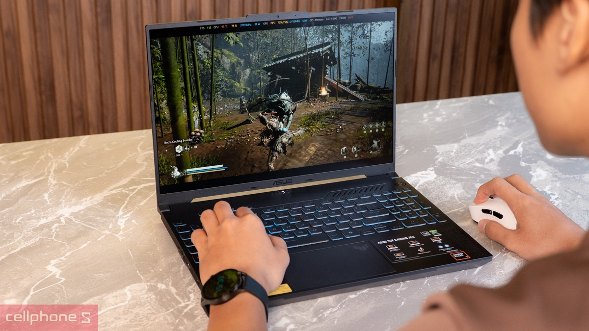 ASUS TUF Gaming A16 trang bị RAM DDR5 dung lượng đến 32GB