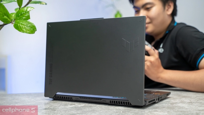 Thiết kế ASUS TUF Gaming F15 FX507VV-LP157W