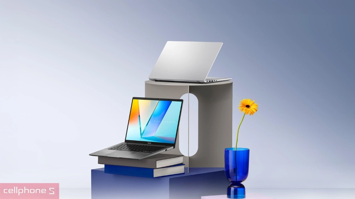 Viên pin 70WHrs và hệ thống cổng kết nối đa dạng