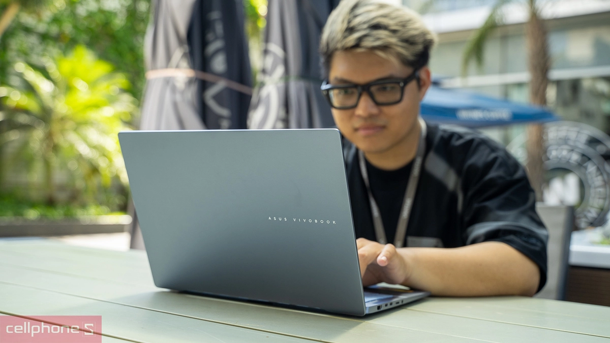 Thiết kế Asus Vivobook S14