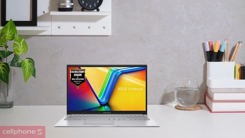 Màn hình và chất lượng hiển thị của laptop ASUS Vivobook 15 X1504VA-BQ2076W