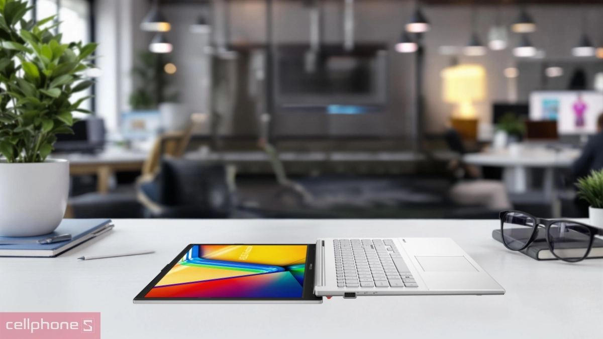 Thiết kế laptop ASUS Vivobook Go 15 E1504FA-BQ1150W