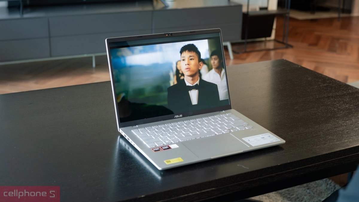 Màn hình, chất lượng hiển thị ấn tượng của laptop Asus Vivobook S14 M3407KA-SF034WS Ryzen AI 5