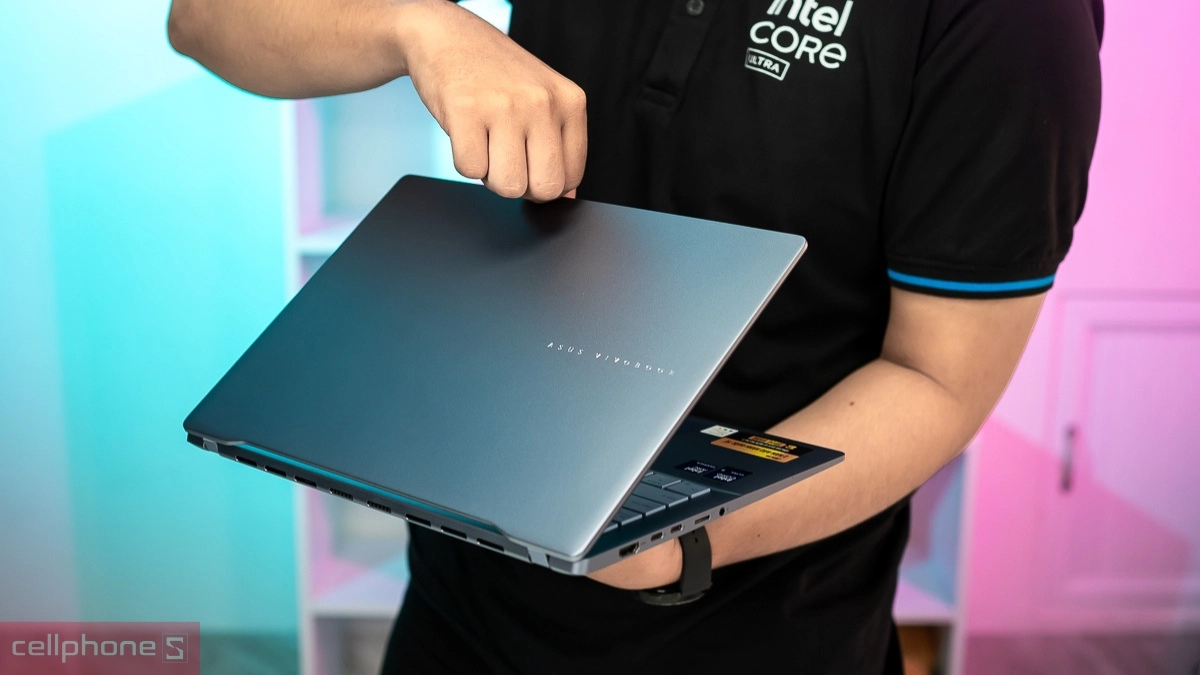 Thiết kế laptop Asus Vivobook S14 OLED S5406SA-PP060WS