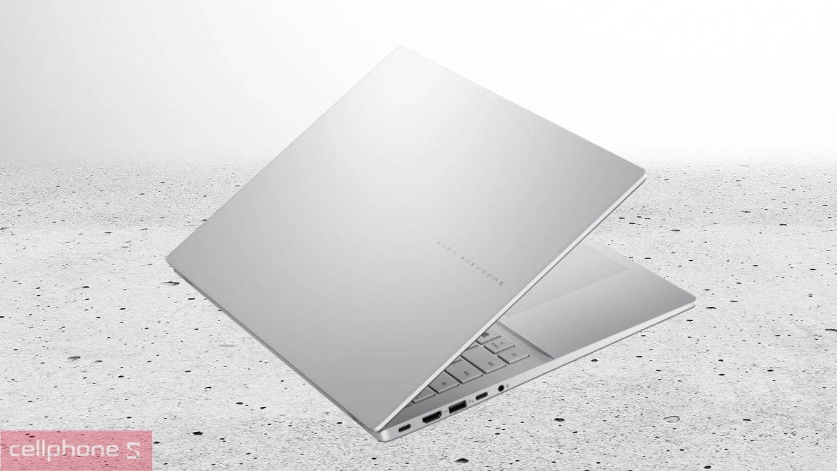 Pin và khả năng kết nối ngoại vi của laptop ASUS Vivobook S16 S3607VA-RP056W