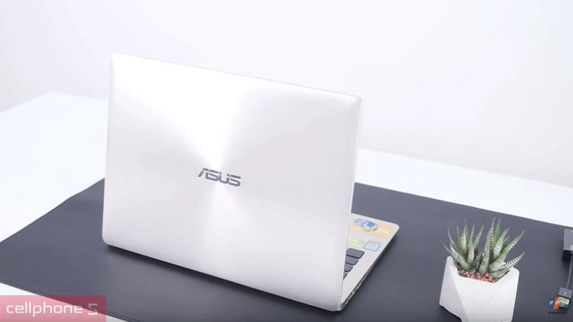 Laptop Asus Zenbook 14