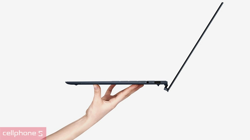 Thiết kế laptop Asus Zenbook S 13 OLED UX5304MA-NQ117W