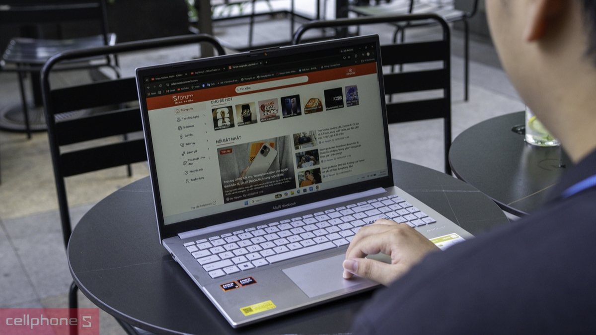 Laptop Asus cập nhật bảng giá sản phẩm mới giúp người dùng dễ dàng so sánh